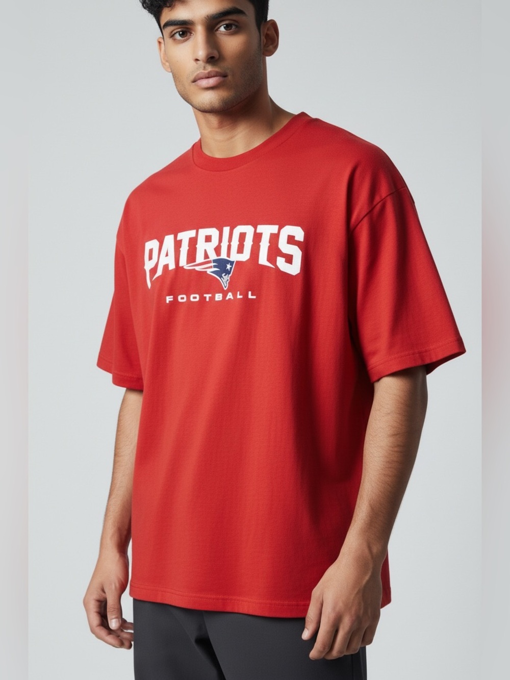 Majestic Red Patriots Football Graphic T-Shirt Size Medium